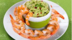 Camarones al mojo con guacamole